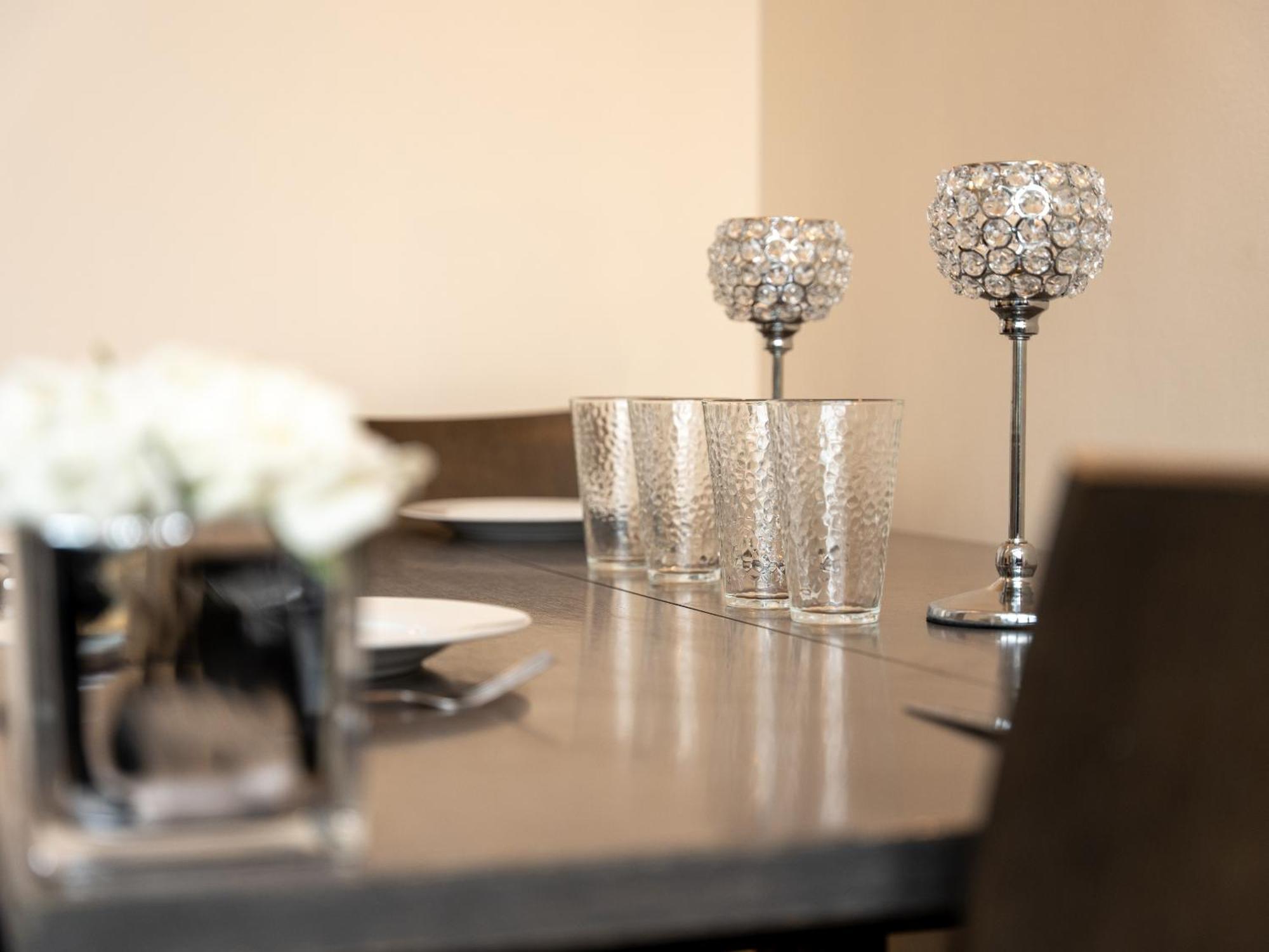 Luxury 2 Bed Apartment - Near Heathrow, Legoland, Windsor Slough Esterno foto