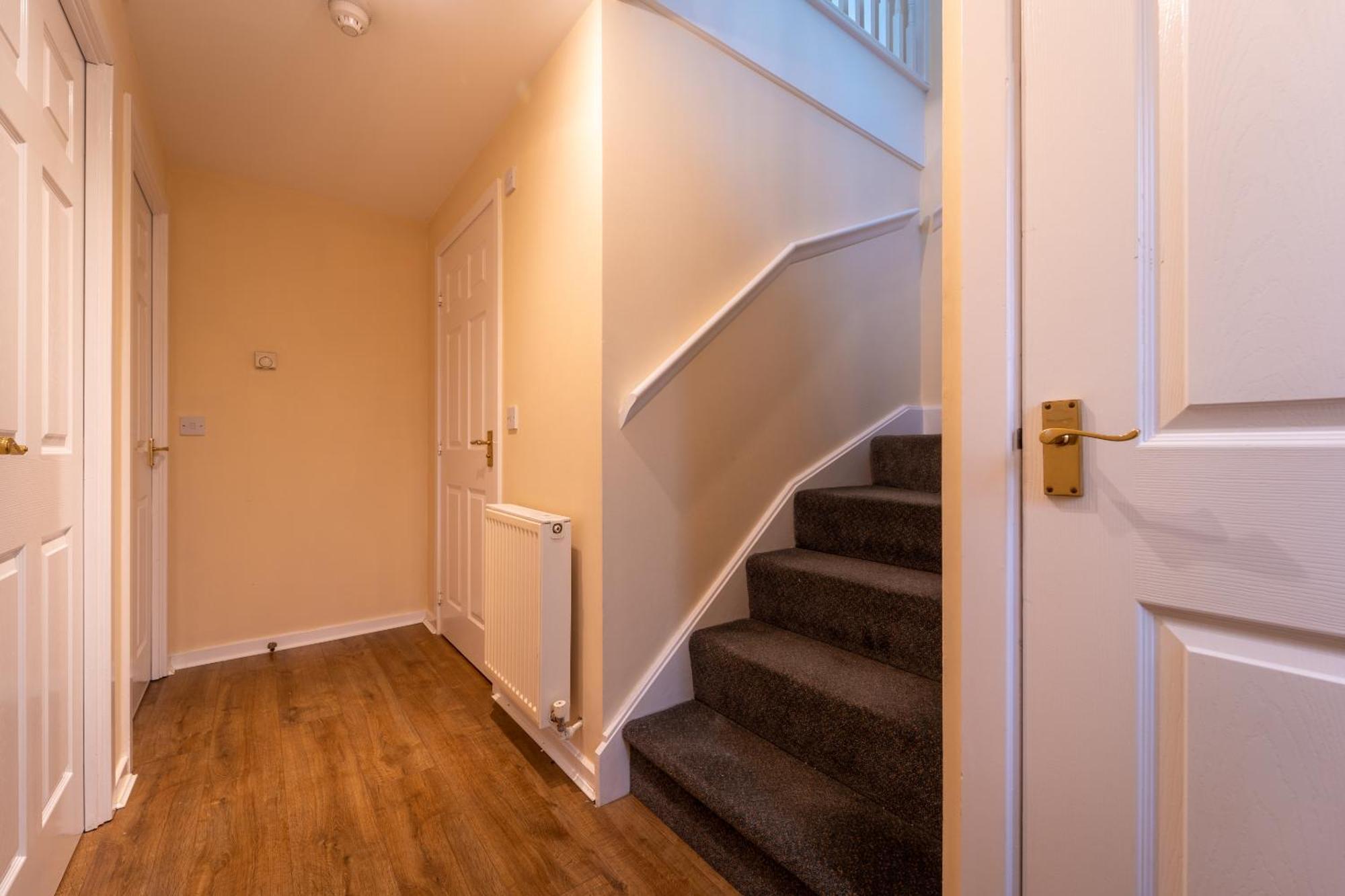 Luxury 2 Bed Apartment - Near Heathrow, Legoland, Windsor Slough Esterno foto