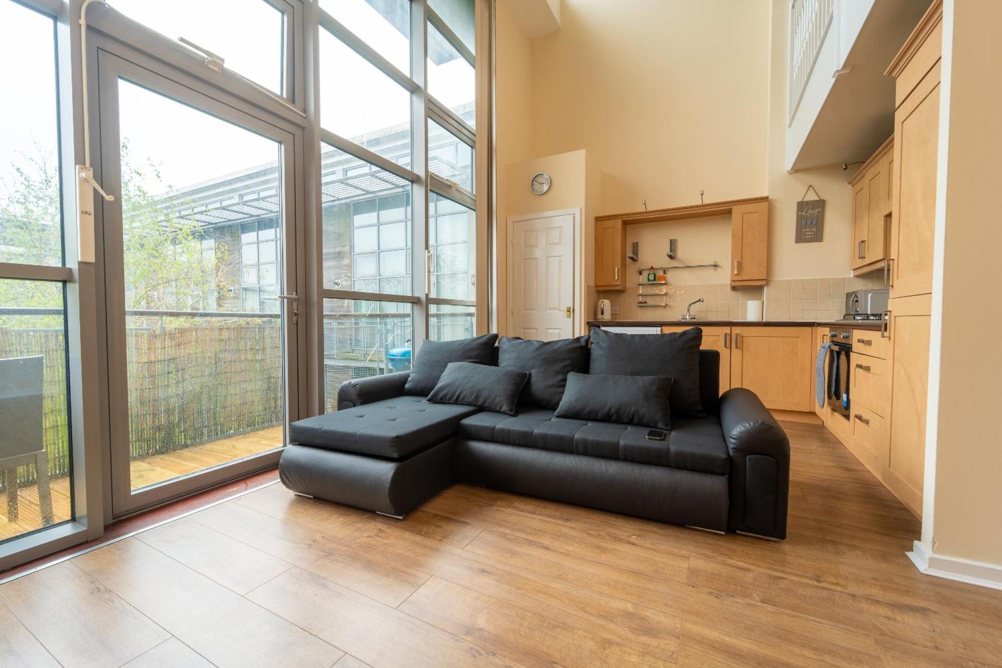 Luxury 2 Bed Apartment - Near Heathrow, Legoland, Windsor Slough Esterno foto